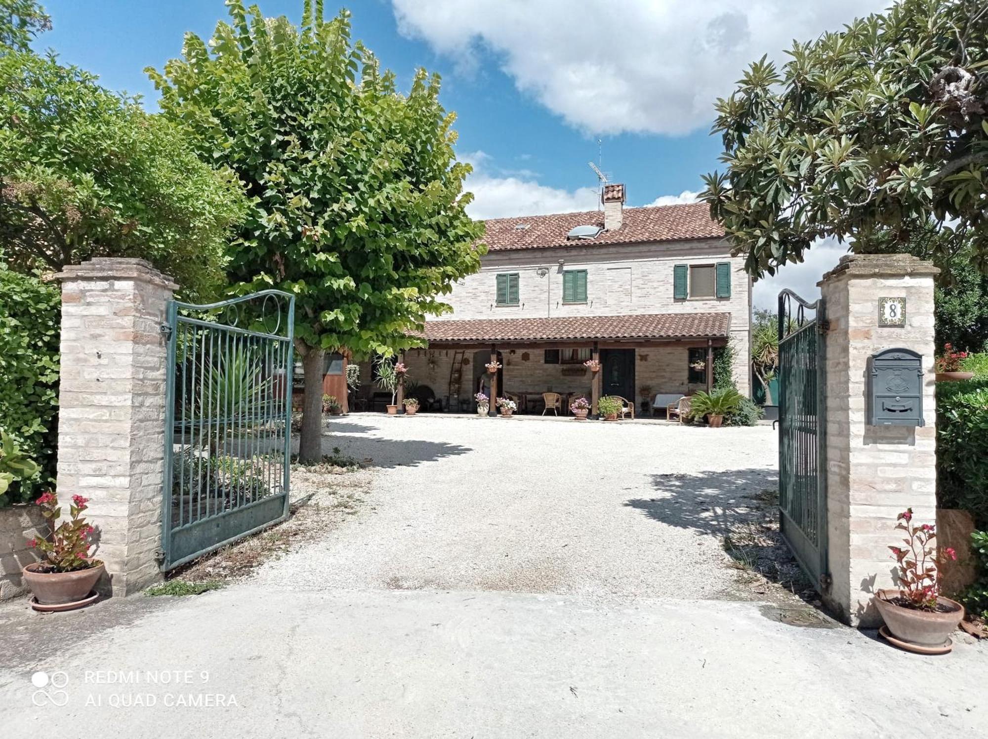 Casa Vacanza Flora Grottazzolina Экстерьер фото